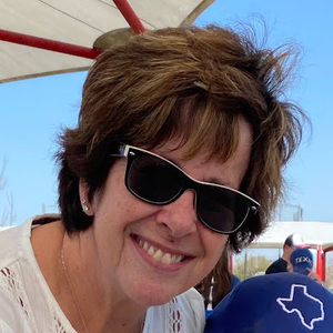 Meet your Posher, Janice